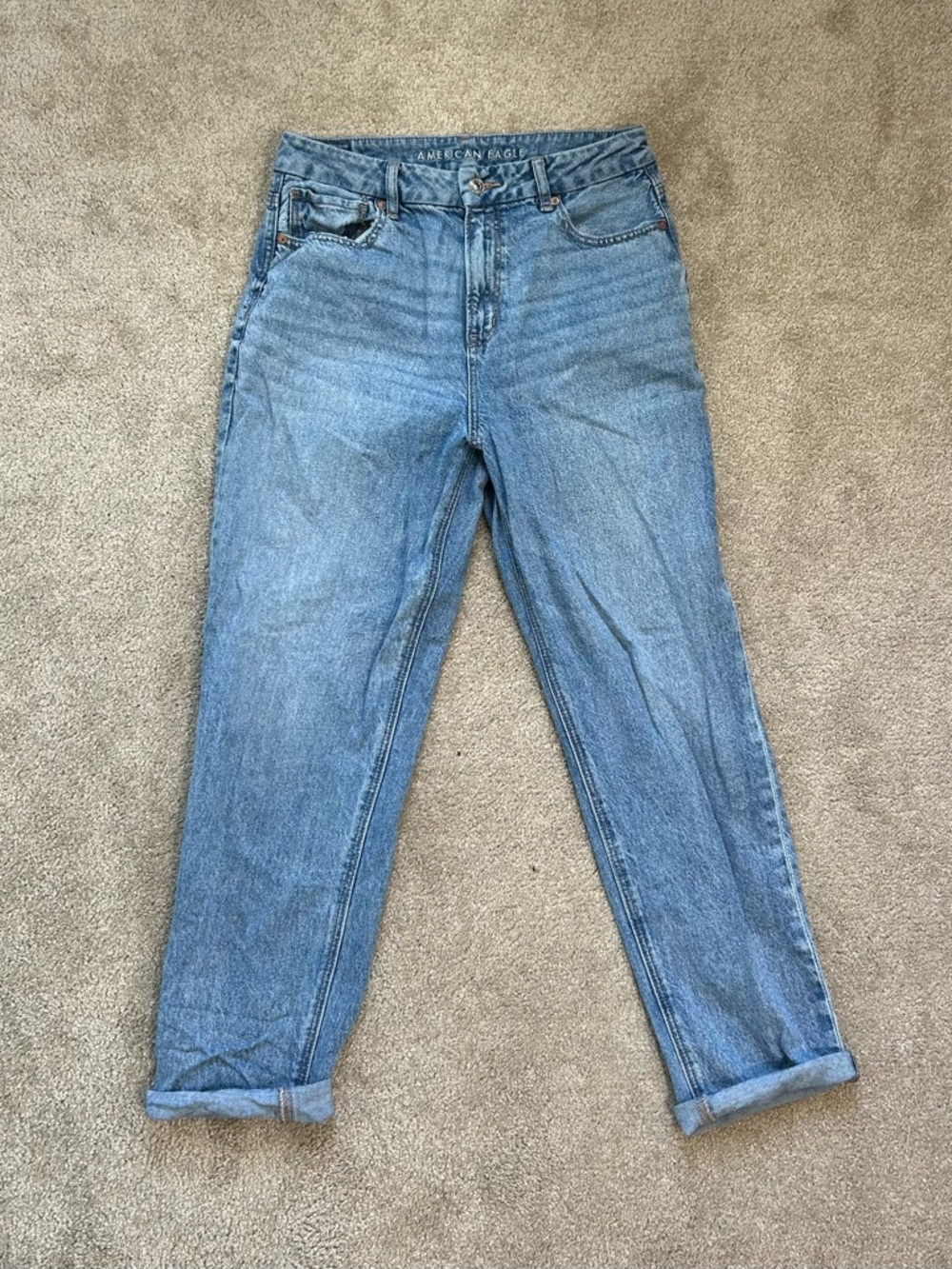 American Eagle Outfitters Women's High-Rise Strigid Curvy Mom Jeans - Light Blue